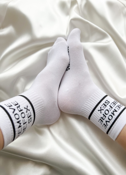 Дамски чорапи "REMOVE"/ бели