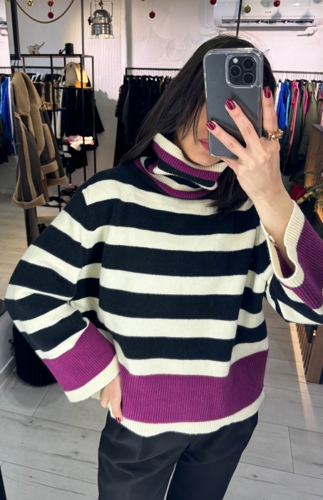 Дамски пуловер с поло яка/ екрю, черно и патладжан